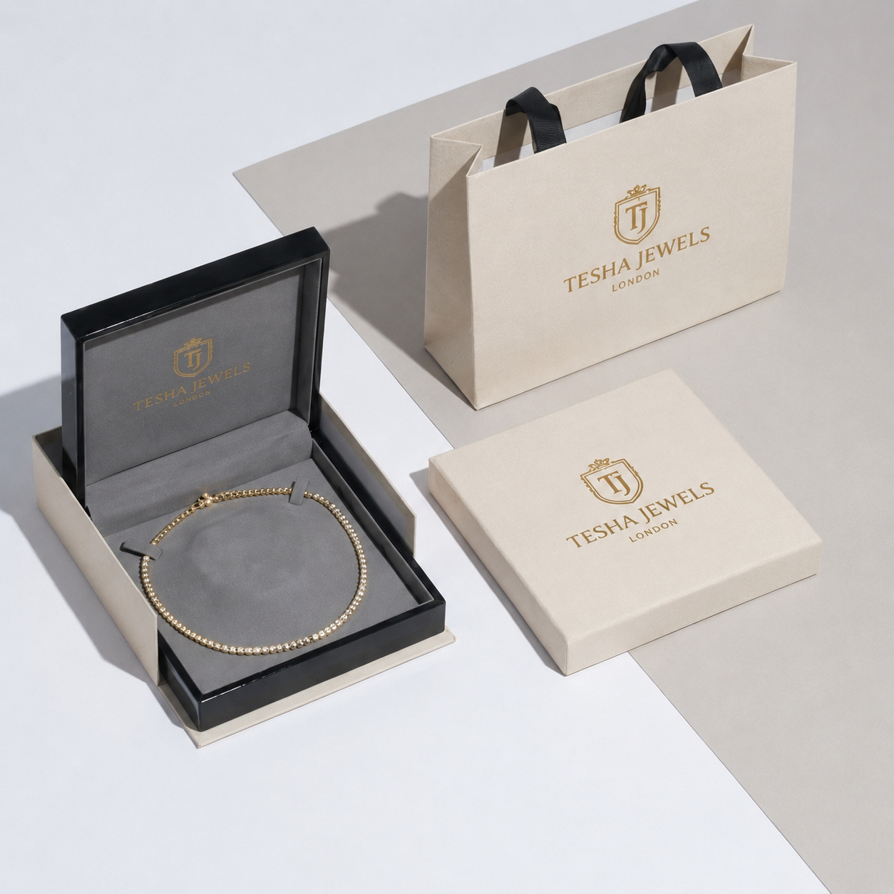 Packaging detail 1