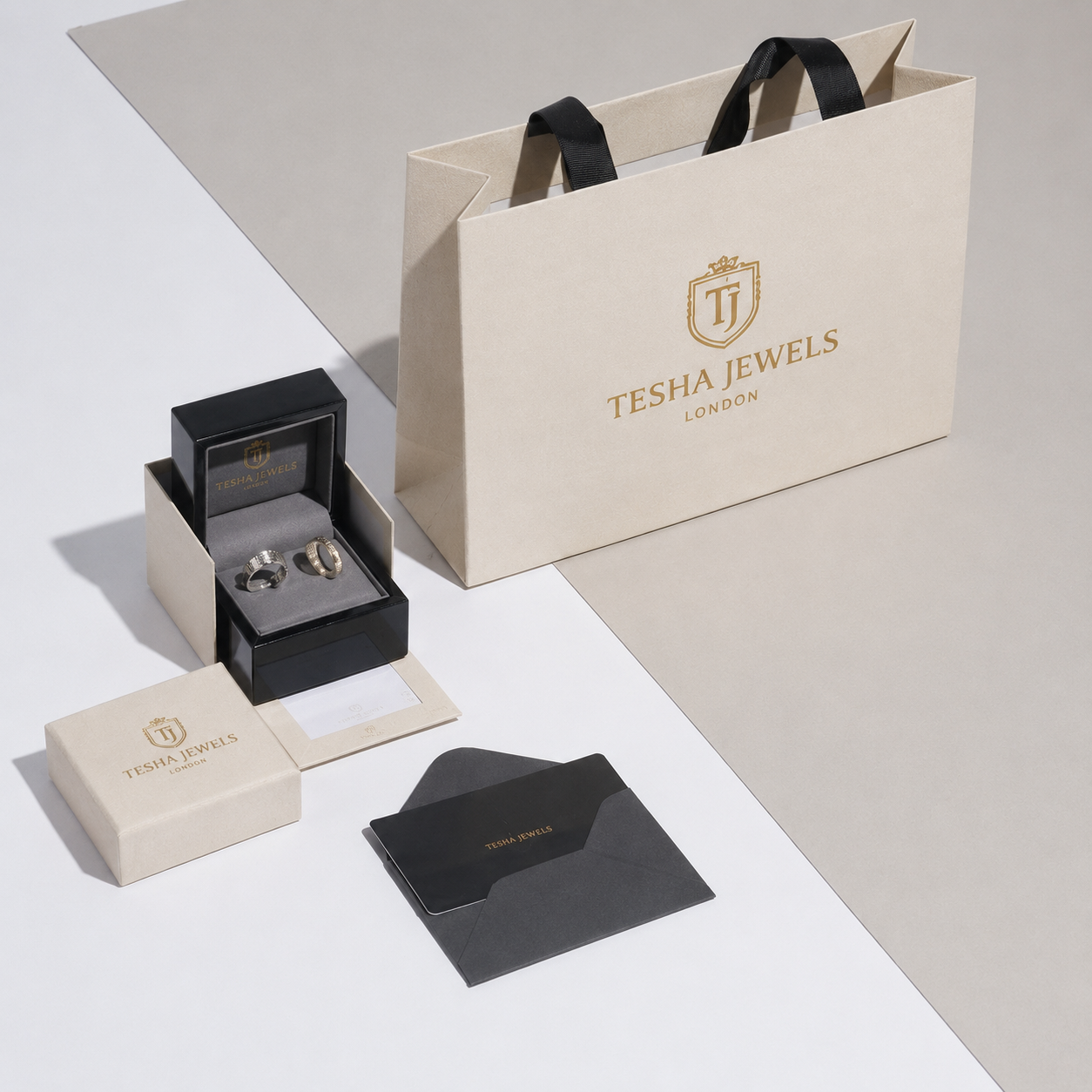 Packaging detail 2
